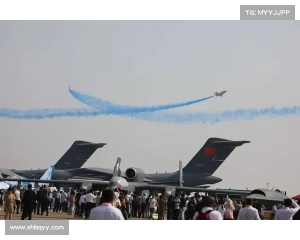 五机编队掠过苏超赛场！国产飞机硬核助威点燃主场